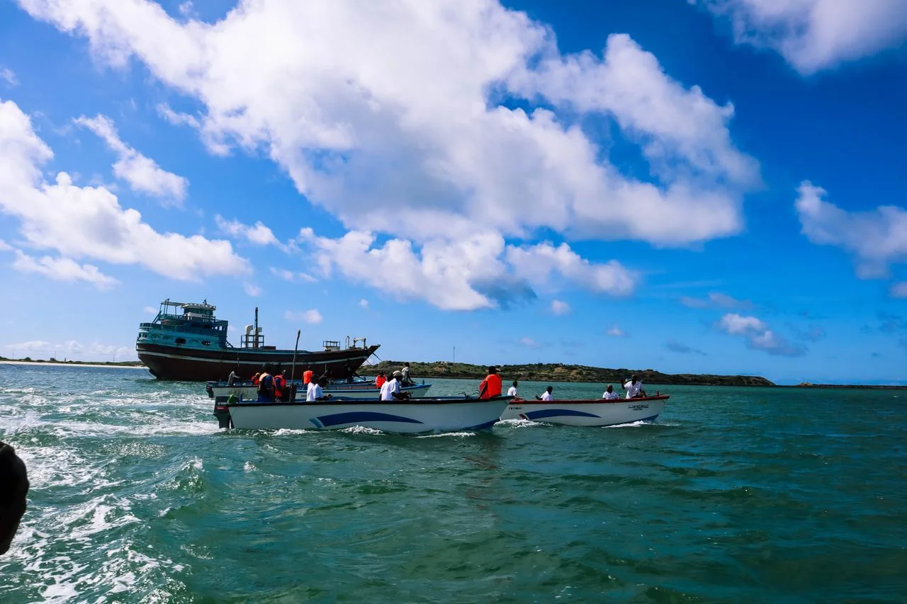 Sommarine vessels crossing coastal waters during operations