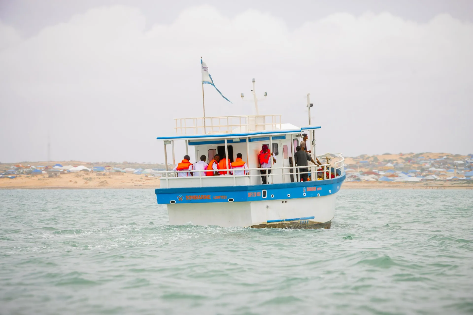 Sommarine vessel underway off the Kismayo coast